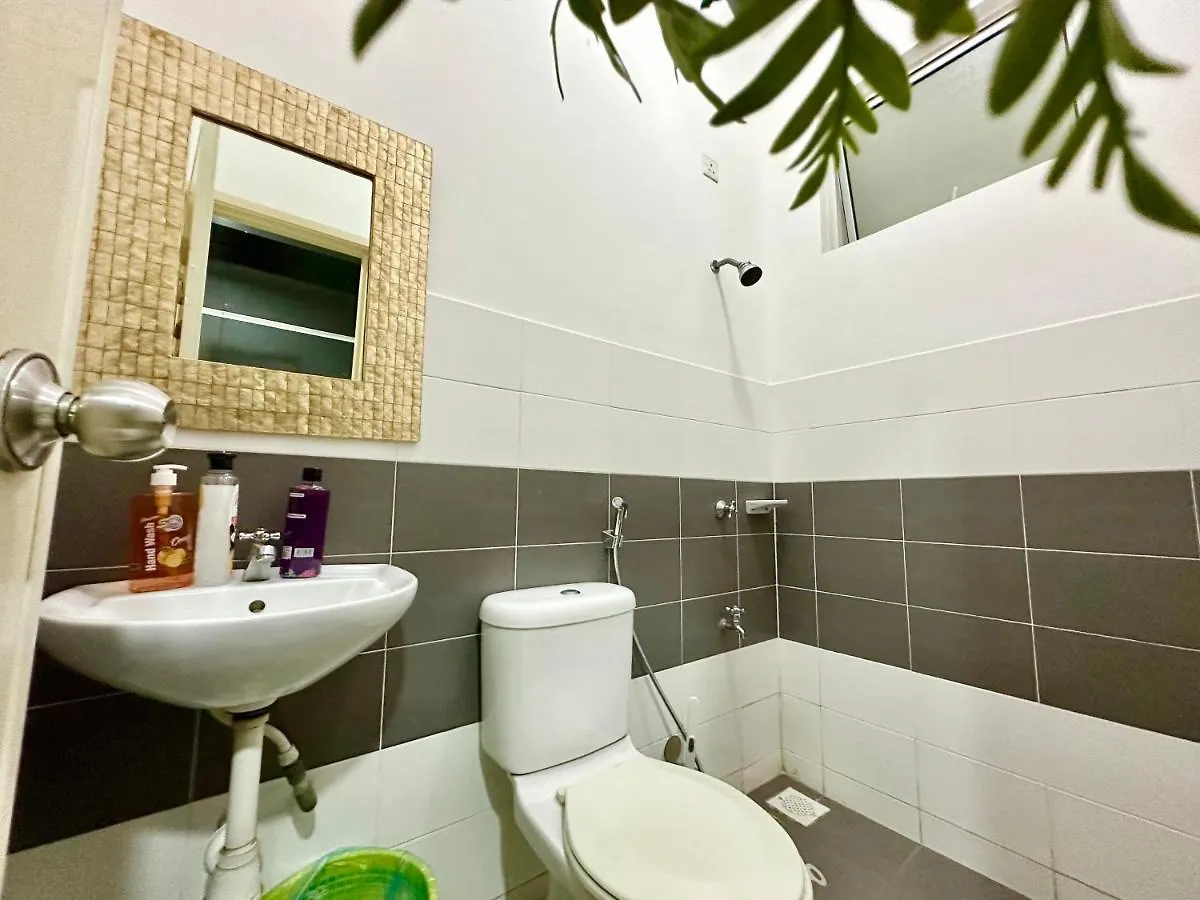 Setia Tropika Serenity: 4Bedroom Landed 12-16Pax Johor Bahru 0*,  Malaysia